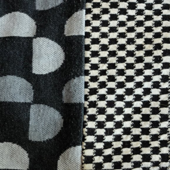 Studio Fresh Infinity Scarf - Picture 2 of 4